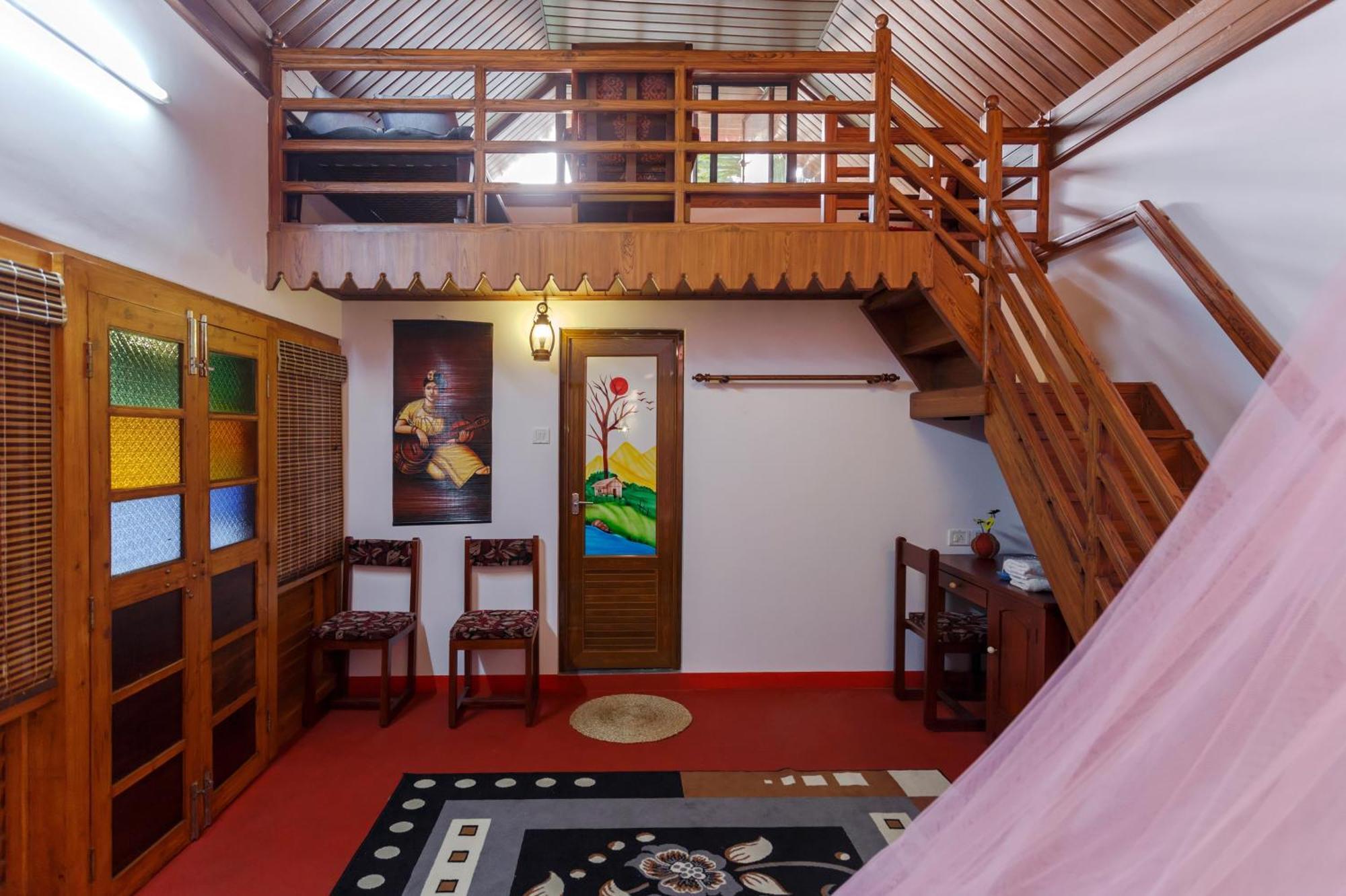 Sea Hut *