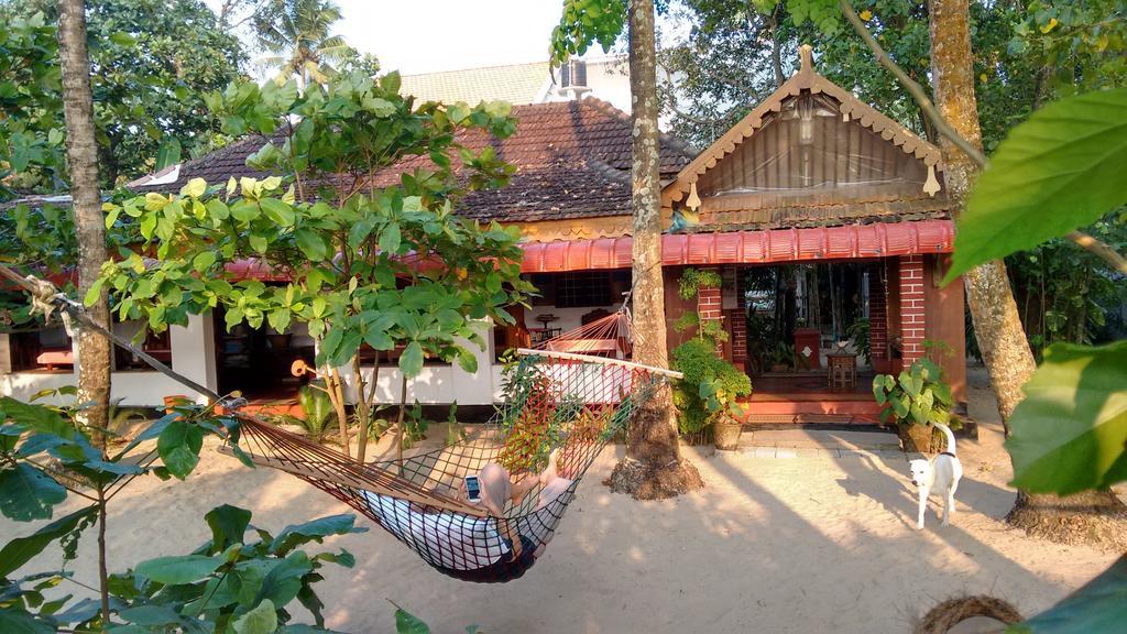Homestay Sea Hut
