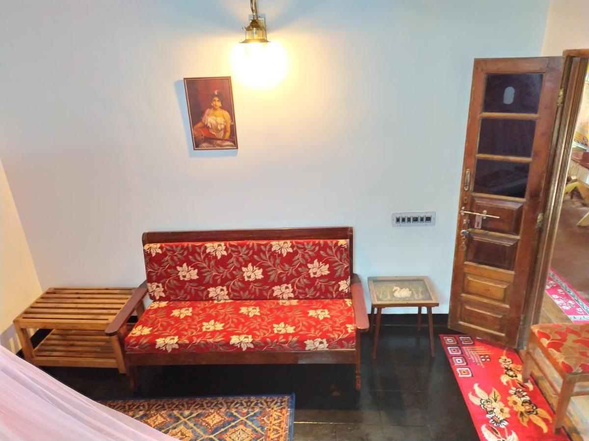 Sea Hut * Kochi